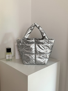 Sac fourre-tout à bandoulière grande capacité haut de gamme pour femme Bellmont, qualité 5A, avec logo personnalisé, design de marque, vente en gros - Product Image 2