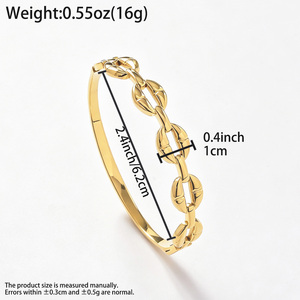 Brazalete con cierre seguro, eslabones ovalados huecos conectados, banda interior plana, ligero, de diseño, en oro de 18k, brazaletes de moda. - Product Image 6