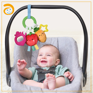 Jouet de <span class=keywords><strong>dentition</strong></span> et hochet pour bébé en forme de légume mignon, en peluche douce et silicone, pour nourrissons, jouet sensoriel à suspendre à la poussette avec son de hochet - Product Image 2