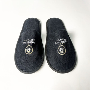 Chaussons d'hôtel de luxe en EVA, vente chaude, prix de gros, chaussons jetables en <span class=keywords><strong>velours</strong></span> corail pour hôtel, personnalisables par l'usine chinoise - Product Image 1