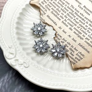 Hai lớp đồng thau kim loại zircon Hoa Hướng Dương embellishments rhinestone hoa nút cho áo len - Product Image 5
