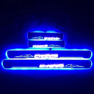Set di 4 Pezzi Battitacco LED Dinamici per <span class=keywords><strong>Auto</strong></span>, Protezione Soglia <span class=keywords><strong>Porta</strong></span> per Fit 2014-2018 - Product Image 2