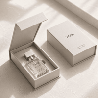 Collection de boîtes d'emballage de parfum blanches réutilisables écologiques de qualité supérieure, rigides, à tiroir, avec fermeture magnétique et double porte pour présentation