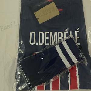 2526 Sezon Yüksek Kalite %100 Polyester Nefes Alabilen Hızlı Kuruyan V Yaka Forma Futbol Spor Tişörtü Özelleştirilmiş Futbol Takımı - Product Image 1