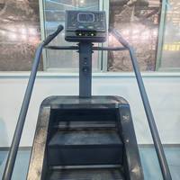 Appareil de fitness commercial tout acier pour la montée d'escaliers, brûle-calories, remodelage des jambes et des fessiers, amélioration cardiovasculaire, faible impact sur les genoux et les chevilles