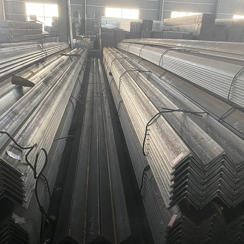 125 X 1.25 X 1.25 X 20 Equal Angle iron supplier
