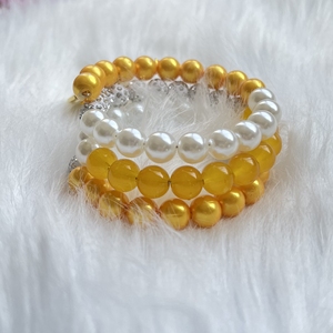 Fancy Golden And White Tone Philo Inspirado Perla y diamantes de imitación Declaración SGRho Sigma Gamma Rho Pulsera apilable - Product Image 3