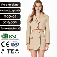 Ensemble blazer court beige et jupe mini asymétrique pour femme, col cranté, ensemble deux pièces, couleur unie, tenue élégante pour femme de bureau
