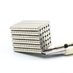 N35-n528000แม่เหล็กอุตสาหกรรม Gauss 4x2มม. 4x3มม. 4x1แข็งแรงนีโอดีเมียม - Product Image 3