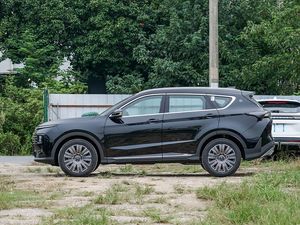 2025 Chery Jetour X70 Plus SUV nuevo coche de gasolina Turbo con caja de cambios automática dirección izquierda cámara trasera Interior oscuro de China - Product Image 5