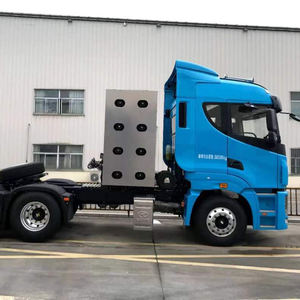 Ofertas por tiempo limitado Camc H9 CNG 6x4 Camión de remolque LHD Transporte de ingeniería de segunda mano Camión tractor de servicio pesado a la venta - Product Image 4