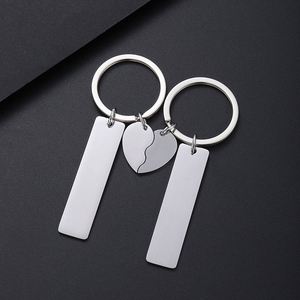 Porte-clés personnalisé pour couple avec impression couleur au laser, matériau vierge, porte-clés en métal rectangulaire demi-cœur gravé - Product Image 2