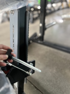 Appareil de fitness commercial Iso-latéral à charge libre pour pectoraux/dos, incluant Presse pectorale assise inclinée et Machine à tirage dorsal, en acier - Product Image 3