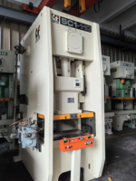 Alta Precisão Chin Fong 110T Multifuncional Automático Metal Alumínio Power Press Máquinas De Perfuração Mecânica