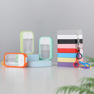 Botol Semprot Bentuk Kartu Kredit Plastik Custom 30ml 50ml Ukuran Saku untuk Parfum, Hand Sanitizer, dan Mist dengan Gantungan Kunci - Product Image 4