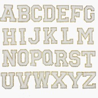 Patchs en chenille brodés lettres anglaises, luxueux, doux et écologiques, en fil de polyester pour sweats à capuche, t-shirts et chapeaux