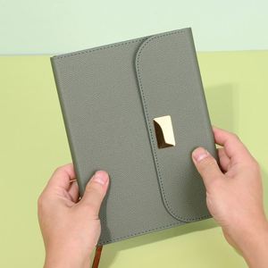 Ensemble cadeau d'affaires haut de gamme avec bloc-notes, clé USB, stylo rechargeable, articles souvenirs pour salons professionnels, coffret cadeau - Product Image 4