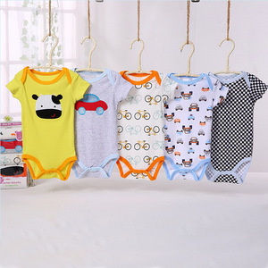 Lot de 5 Combinaisons et Bodys Adorables pour Bébés Filles – Vêtements et Barboteuses pour Bébés Filles en Gros - Product Image 5