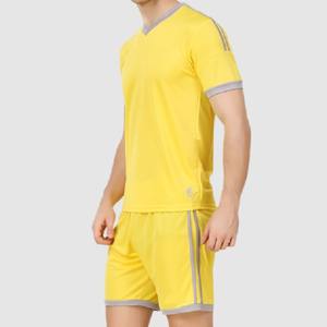 Ensemble d'uniformes de football personnalisés pour hommes, respirant, antibactérien, léger, en polyester, comprenant un maillot d'entraînement de football - Product Image 4