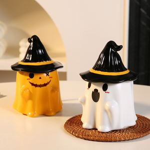 Taza de cerámica Ins Creative Halloween Ghost, taza de café aislada de alto valor de estilo americano de 480ML con tapa para uso doméstico - Product Image 1