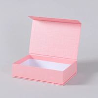 Boîtes d'emballage cadeau de luxe personnalisées en gros, fournisseur de boîtes rigides en papier en vrac pour les marques de vêtements et de chaussures