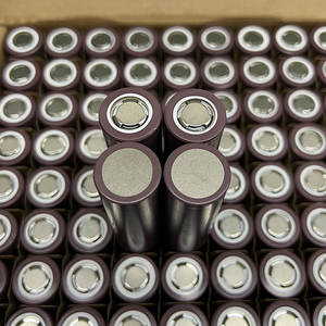 Batterie au lithium-ion INR2170050ME 21700 5000mAh 3.7V Cellule de batterie 21700 Batterie 5000mAh 50ME - Product Image 3