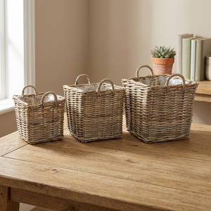 Cesta de mimbre con forro de plástico para la colada, cesta de mimbre de alta calidad con forma rectangular de kubu, color gris - Product Image 3