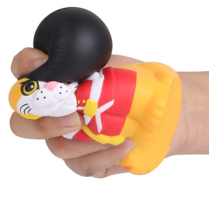 ของเล่นบีบลดความเครียดรูปทหารแมวการ์ตูน ทำจากโฟม PU สำหรับตกแต่ง - Product Image 1