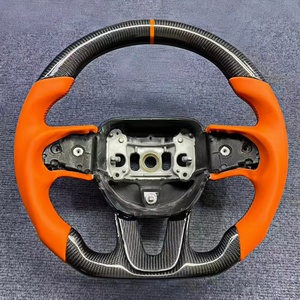 Volant de voiture en gros, volant sport noir de haute qualité en fibre de carbone adapté pour Dodge <span class=keywords><strong>Challenger</strong></span> SRT 2015 2016 2017 <span class=keywords><strong>2018</strong></span> - Product Image 1