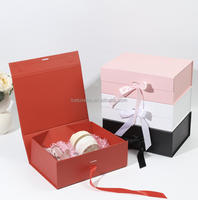 Boîte de présentation magnétique de luxe grande taille, boîte cadeau classique noire recyclable pliable en carton rigide, emballage gaufré