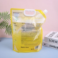 Nouvelle poudre concentrée anglaise, à ajouter à l'eau pour faire du lessive liquide, pour usage domestique.