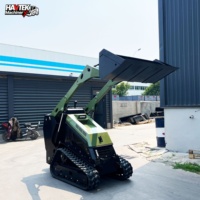 Mini-chargeuse compacte sur chenilles V1000 durable, idéale pour les tunnels étroits et les opérations agricoles