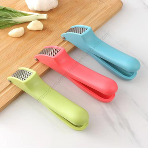 Prensa de Ajo para Cocina SYH1279 Personalizada al por Mayor, de Alta Calidad, Fácil de Usar, con Mango Largo, de Acero Inoxidable y Plástico - Product Image 3