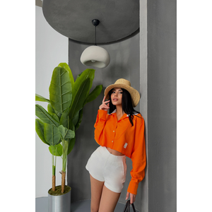 Crop top orange vintage à motifs floraux et unis en coton tissé avec détail logo sur col blanc, taille XL - Décontracté pour le printemps et l'été - Product Image 6
