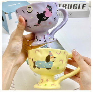 Taza de <span class=keywords><strong>café</strong></span> de cerámica bonita para niños al por mayor pintada a mano para niños niñas para el desayuno en casa agua cerveza té viaje-Nuevo diseño tazas - Product Image 1