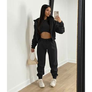 <strong>Wholesale</strong> Fitness Wear Fashion Apparel Custom Tracksuit Ladies Wears <strong>Clothing</strong> Sports Jogging Suit Women Tracksuit - Product Image 4