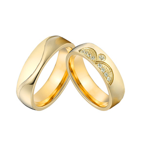 Anelli Nuziali di Lusso Eleganti con Design a Corona <span class=keywords><strong>in</strong></span> Zirconi, Placcati <span class=keywords><strong>in</strong></span> Oro 24K, <span class=keywords><strong>in</strong></span> <span class=keywords><strong>Acciaio</strong></span> <span class=keywords><strong>Chirurgico</strong></span> 316L per Coppie e Innamorati, Anniversario - Product Image 3