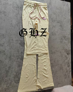 Nuovi Arrivi: Completo Donna Personalizzato in Cotone con <span class=keywords><strong>Bolero</strong></span>, Top Corto e Pantaloni a Zampa Pieghevoli - <span class=keywords><strong>Abbigliamento</strong></span> Femminile - Product Image 4