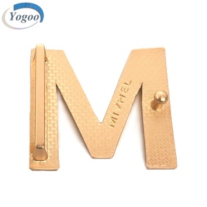 <span class=keywords><strong>Boucle</strong></span> de <span class=keywords><strong>ceinture</strong></span> gravée avec logo en or mat et argent mat pour hommes et femmes - Product Image 5