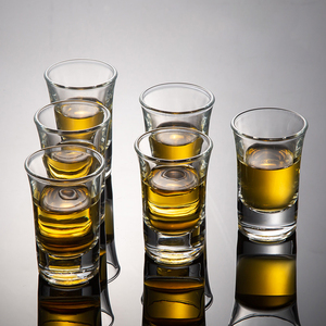 2 Oz <span class=keywords><strong>Square</strong></span> Tequila gelas kristal, cangkir anggur kecil, batang tebal Ktv, kaca bir kecil bekas - Product Image 5