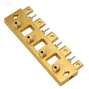 Bloque Colector Multiestación de Acero Inoxidable - Componente de Distribución de Aire Mecanizado por CNC para Sistemas Robóticos Industriales - Product Image 1