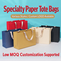 Sac cadeau en papier de luxe avec poignée en ruban, sac de shopping en papier kraft imprimé sur mesure pour l'emballage de cadeaux de mariage