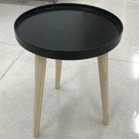 Table basse ronde en bois massif à prix bon marché et table d'appoint avec pieds