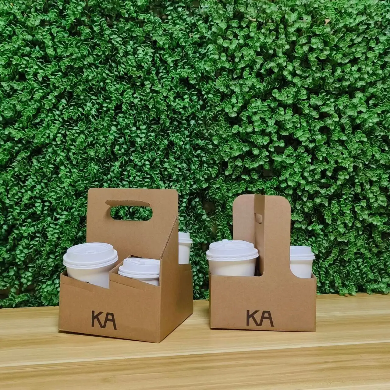 В упаковке экологически чистые принадлежности для кофе на заказ, держатель для кофе на вынос, 4 чашки, картонный подстаканник, одноразовый стаканчик для кофе