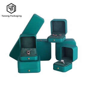 Wholesale Custom High Quality Luxury Hot Selling Metal Buckle Suede Necklace Ring Jewelry <b>Box</b> Suede Jewelry <b>Box</b> Simple Beige - Product Image 4