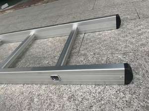 الأكثر مبيعاً من المصنع مباشرة سلم مستقيم من الألومنيوم مع قاعدة سوداء للبناء أو تسلق المباني الطويلة - Product Image 6