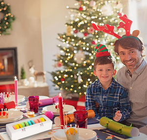 Boîtes à macarons marron OEM ODM avec pelliculage mat, revêtement UV, gaufrage, matériaux recyclés pour 5-7 macarons, 60 autocollants, pour la pâtisserie maison DIY - Product Image 4