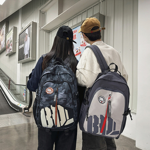 <span class=keywords><strong>Sac</strong></span> à <span class=keywords><strong>dos</strong></span> décontracté inspiré du techwear, à motifs géométriques en relief, avec logo personnalisé OEM/ODM, fermeture éclair verticale et emblème hexagonal, pour usage quotidien - Product Image 5