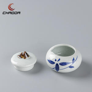 Vajilla de pintura a mano de 3 pulgadas, bote pequeño de cerámica, paprika, chili, Bol redondo, tarro de condimentos con tapa para <span class=keywords><strong>restaurante</strong></span> - Product Image 2