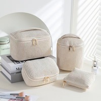 Matériel de flanelle Portable velours grande capacité rouge à lèvres ensemble de transport peut vendre séparément Logo personnalisé sac cosmétique